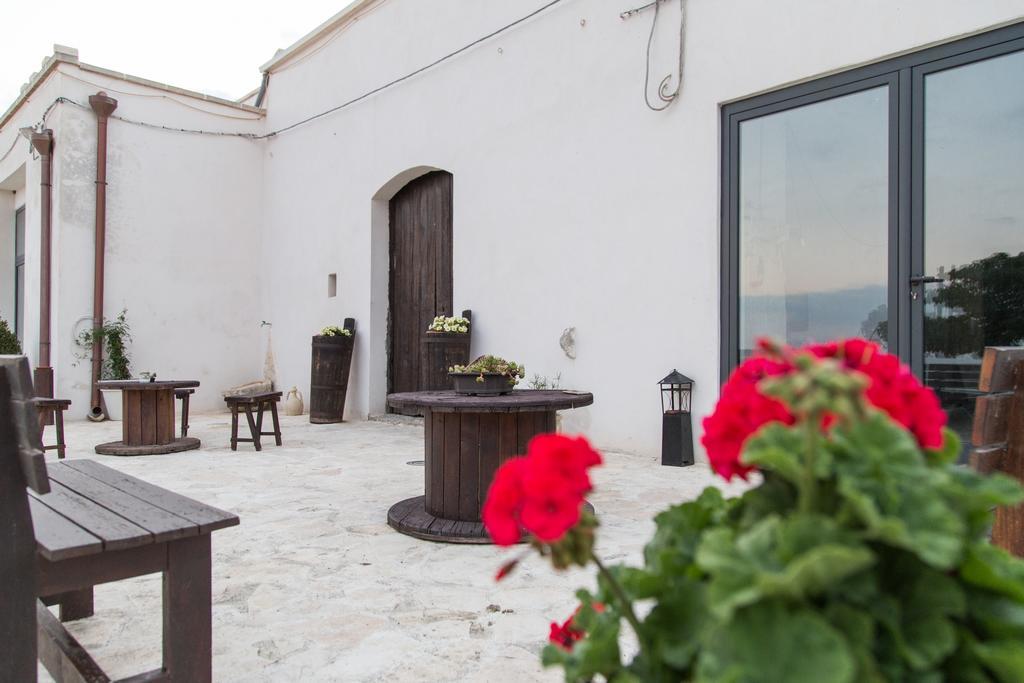 Apartamento Masseria 25 Anni Laterza Exterior foto